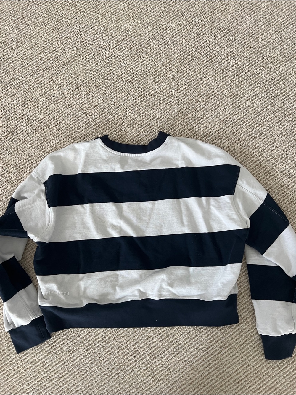 Lululemon Women’s Wide Stripe Crewneck Cropped Sweatshirt - Navy & White - Picture 2 of 3